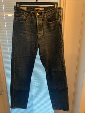 Levi’s Straight Wedgie Cropped Jean
